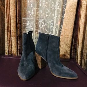 Nine West booties sz 10 new